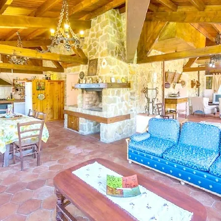 3 Bedrooms House With Sea View Shared Pool And Enclosed Garden At 4 Km Away From The Beach * Cefalù
